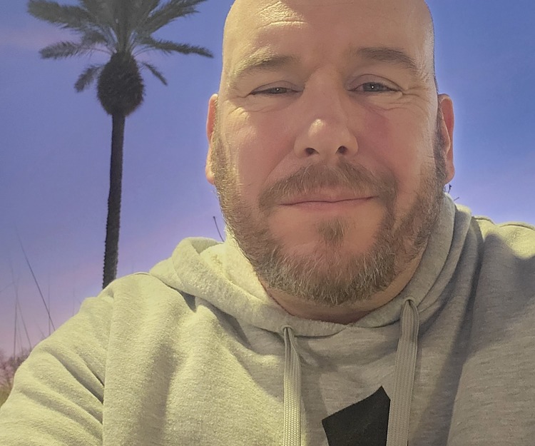 Tail of the Dragon driving adventure. 