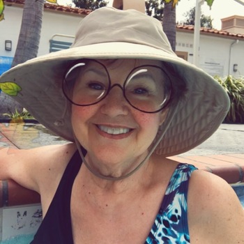 Lorraine Snow