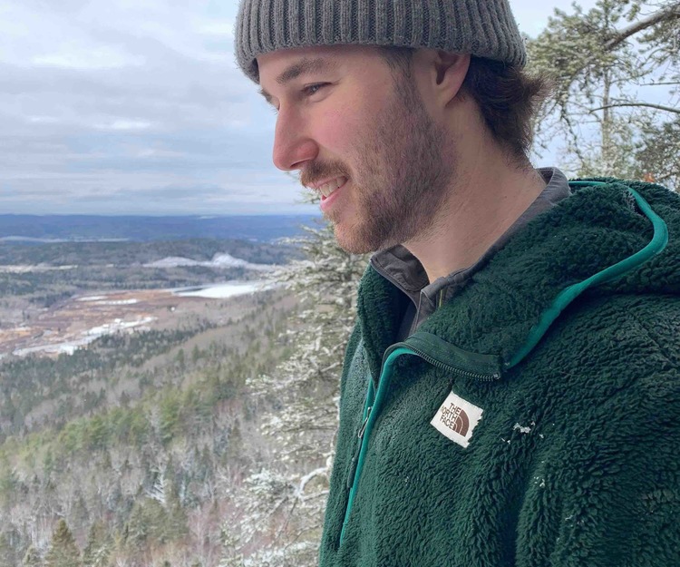 Hiking, surfing and good foodz