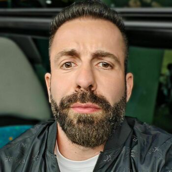 António