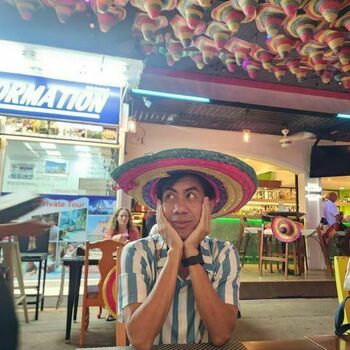 Pitakpong