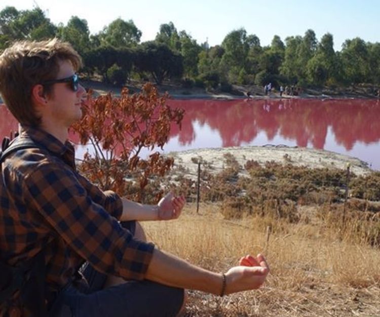 From Melbourne to Canberra, about the coast