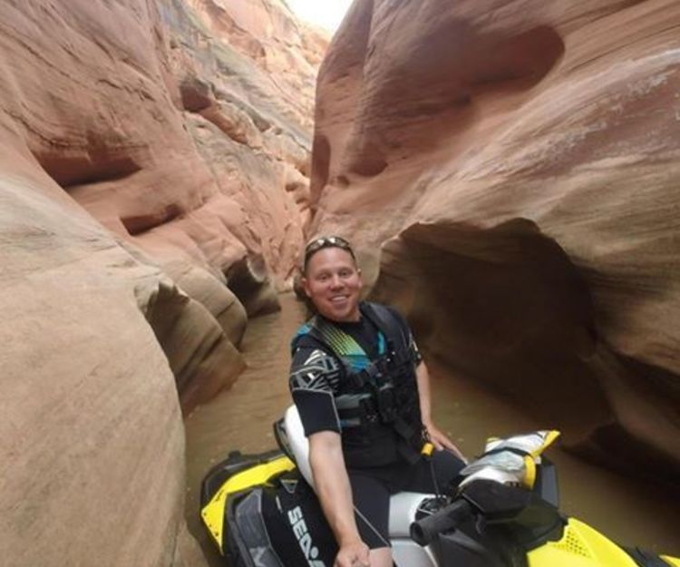 RV Road Trip!! - Toronto, Canada to Yukon Territory