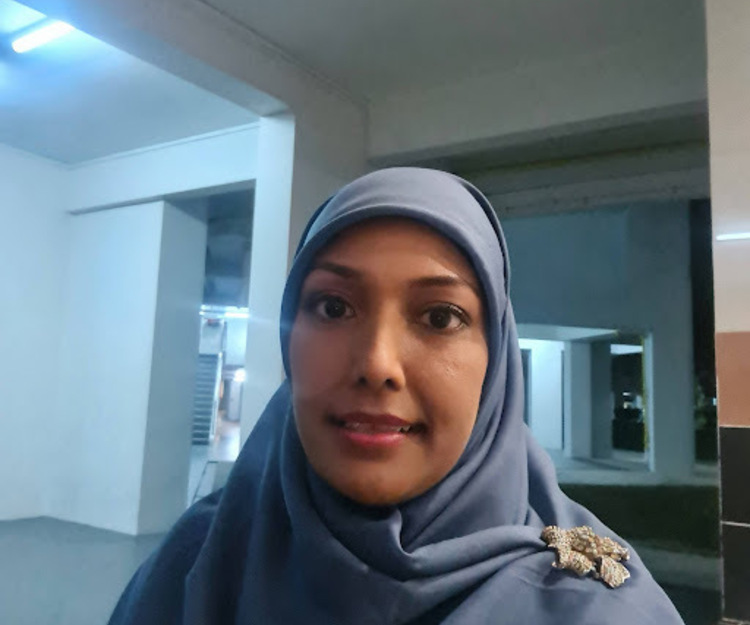 Travel buddy or in group 