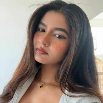 Roshini  Maran 