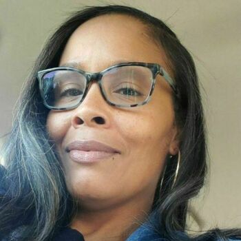 Lena Lyons