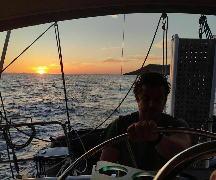 Sail in cyclades