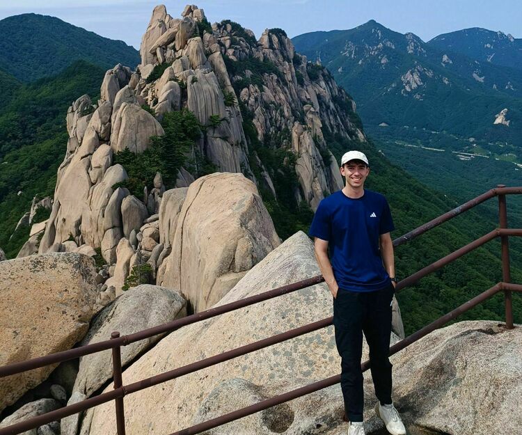 Solo travel Korea 