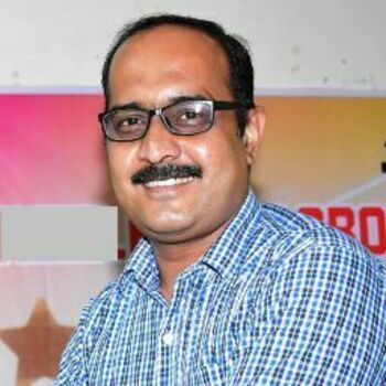 Dr Praveen Malik