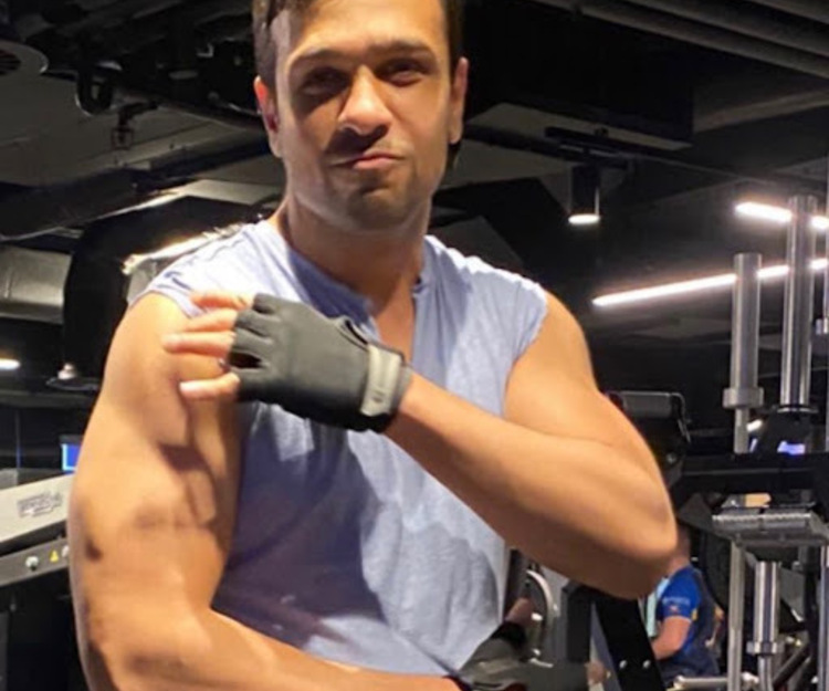 Solo Traveling-Sydney to Dubai and new yorl