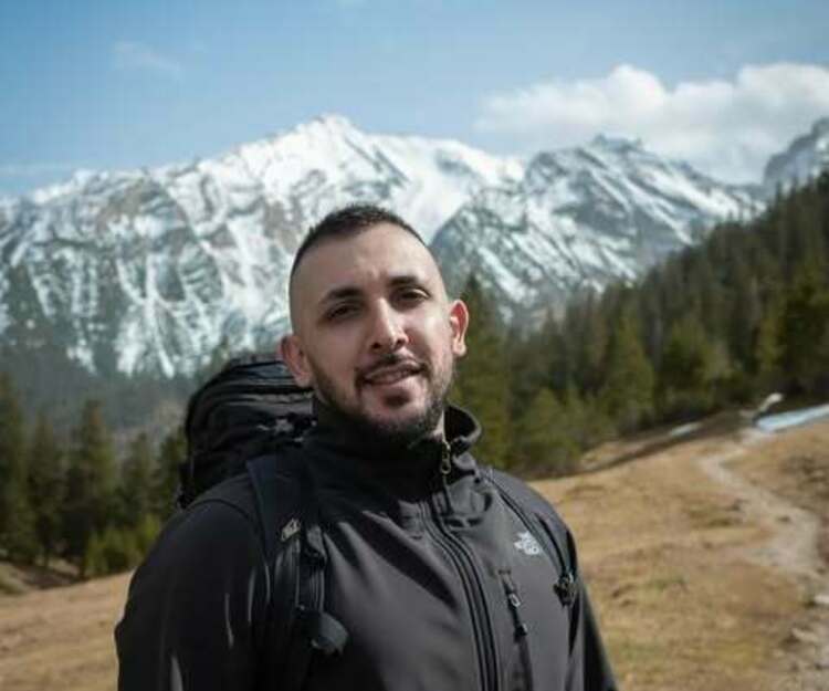 	Palms & Paradise 🌴