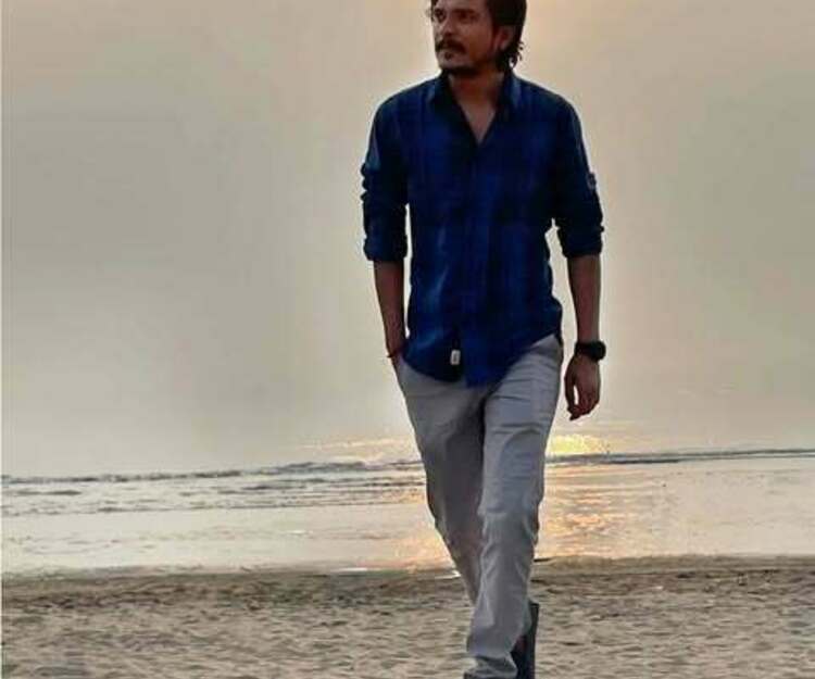 Let's Explore Mumbai together! 