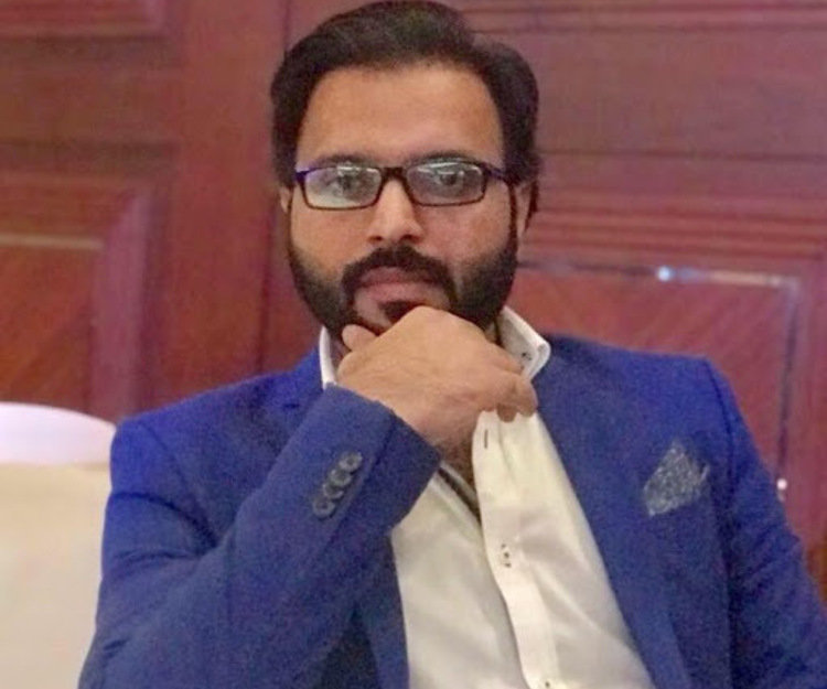 Looking for Travel partner to explore newyork