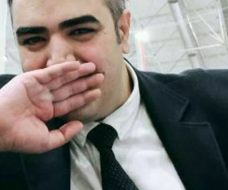 Desert Road Trip: Isfahan to Dubai 🚗