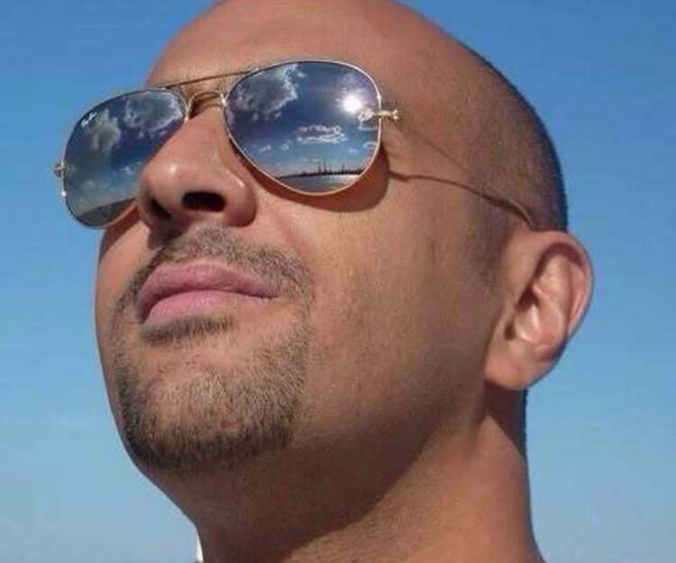 I need a company Discovering Vienna and nearby cities