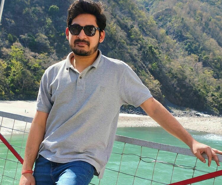 Rishikesh Adventure: Hiking, Rafting & Camping 🏞️🚣‍♂️🏕️
