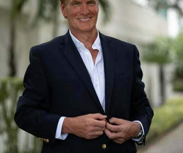 Epic US and Canada West Adventure - hike, mountain bike, road trip / overland and fun nights