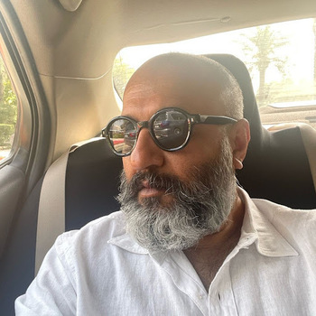 Adil Adil