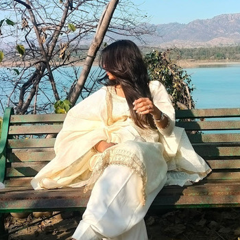 Varneet Varneet