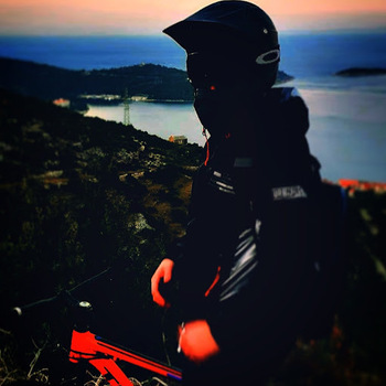 neven_m64