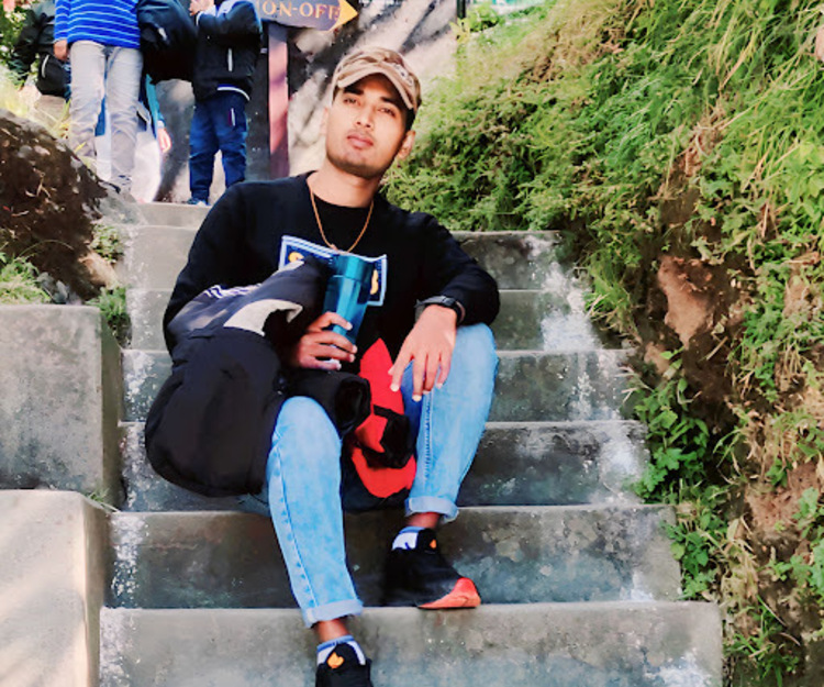 Adventure Awaits: Road Trip from Mussoorie 🚗🌄