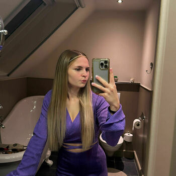 Queeny Queeny