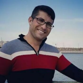 Esmail Tahmasebi
