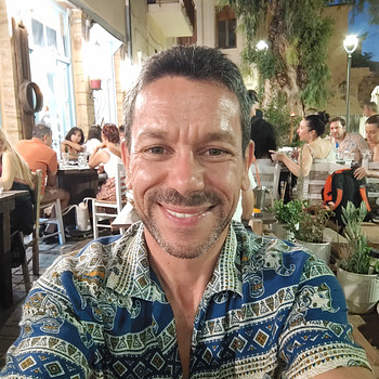 Orhan Oğuz