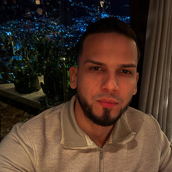Carlos 
