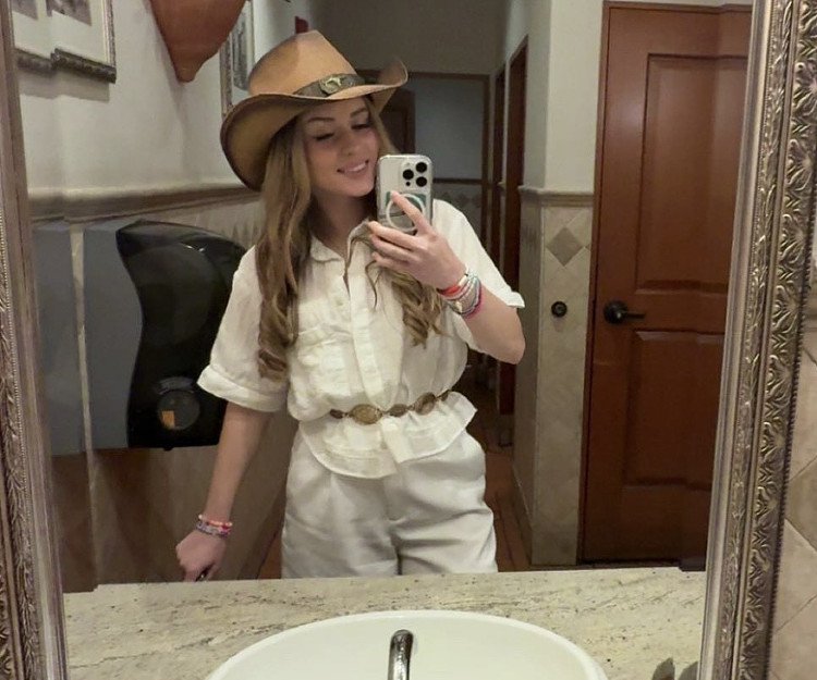 looking for a traveling buddy! 