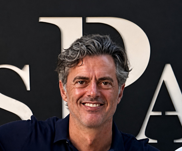 JOSÉ