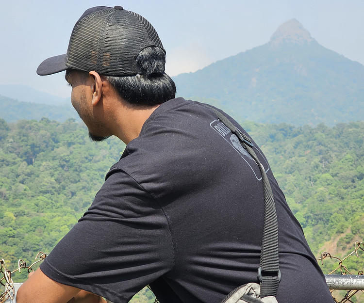 Soul trails : Nepal