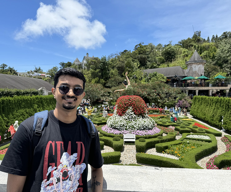 Digital nomad working in HCM and Bangkok (15 days each)